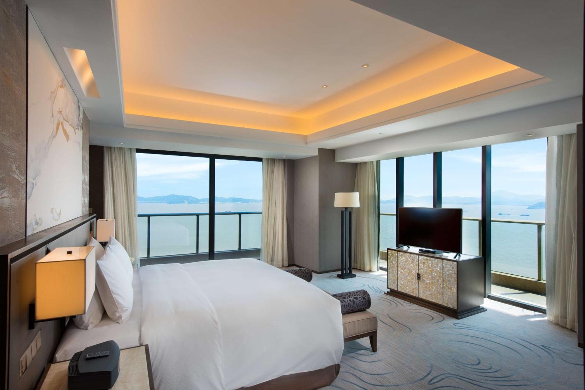 Hilton Zhoushan Bagian luar foto